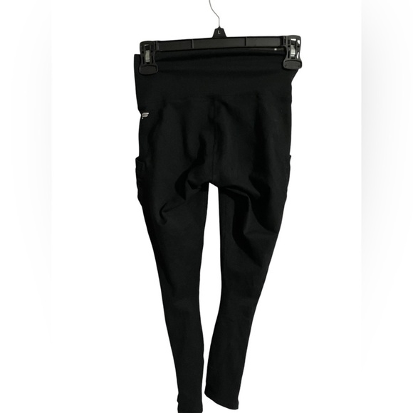 Fabletics Anywhere Motion365 High-Waisted Moto 7/8 Legging - Picture 2 of 3